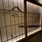 VIPルーム内の一部。特性味噌マヨの野菜盛り 東京都港区赤坂の北海道料理【彩葉】です。炭火焼の焼き鳥と蟹が人気があります。定食のランチもおすすめで大人気です