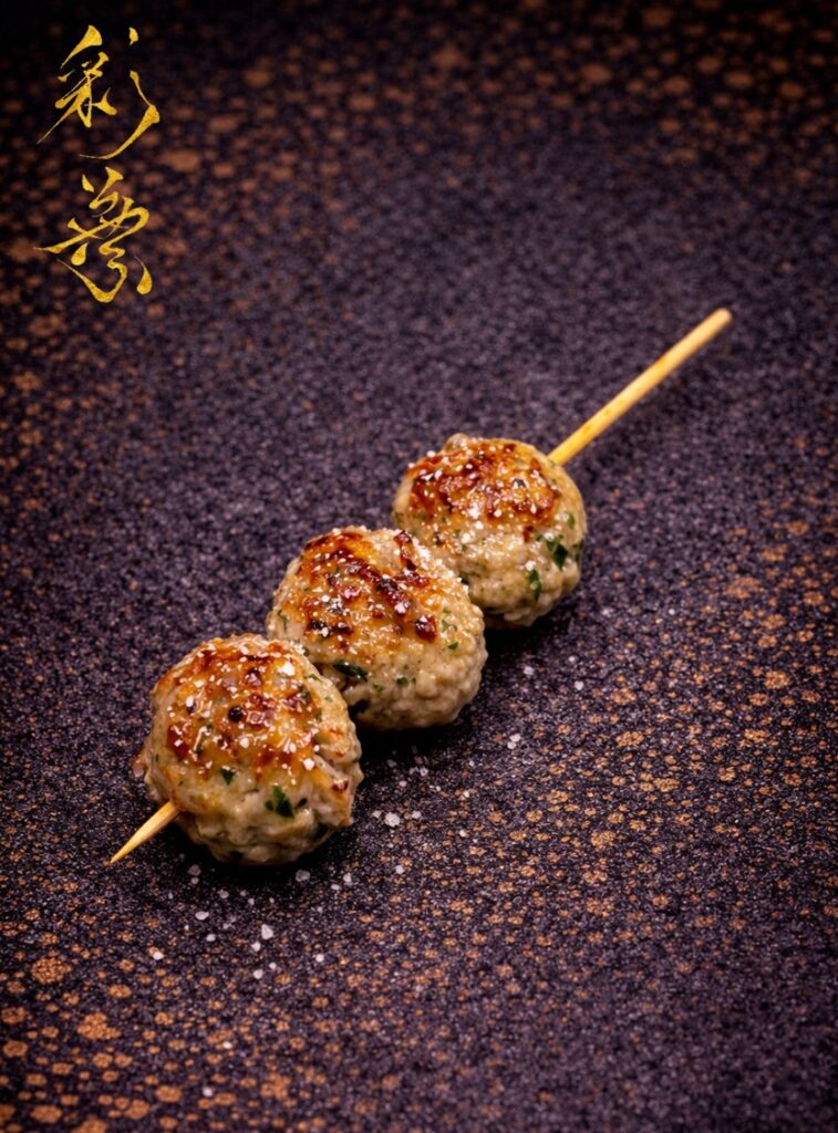 港区赤坂で焼き鳥だけじゃない。北海道の蟹も楽しめるのは彩葉